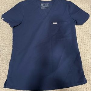 Figs Navy Top- size small